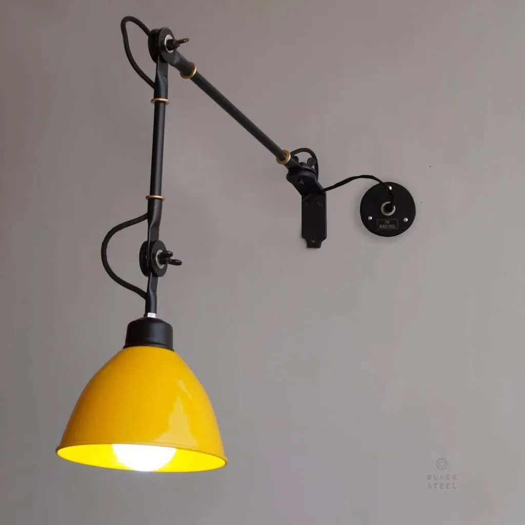 Fsw209 Yellow Swing-Arm Wall Mounted Light